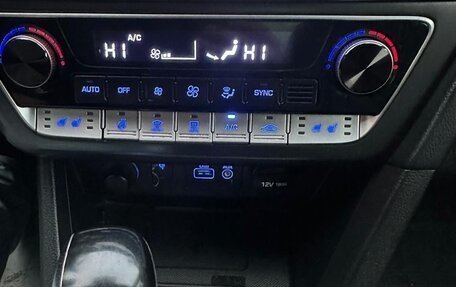 Hyundai Sonata VII, 2017 год, 1 650 000 рублей, 7 фотография