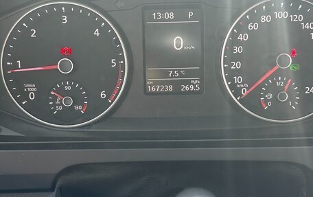 Volkswagen Caravelle T6 рестайлинг, 2017 год, 3 200 000 рублей, 14 фотография