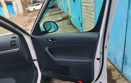 Skoda Yeti I рестайлинг, 2010 год, 700 000 рублей, 8 фотография