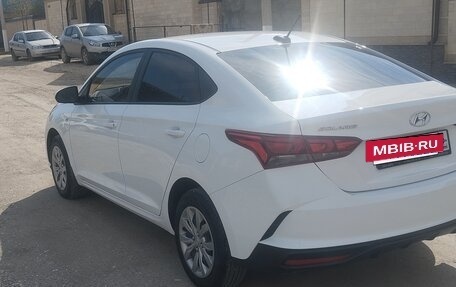 Hyundai Solaris II рестайлинг, 2021 год, 1 480 000 рублей, 7 фотография