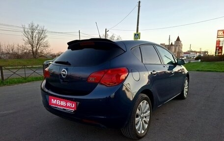 Opel Astra J, 2010 год, 680 000 рублей, 6 фотография