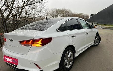 Hyundai Sonata VII, 2018 год, 2 100 000 рублей, 10 фотография