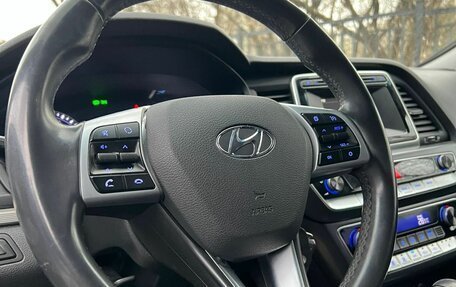 Hyundai Sonata VII, 2018 год, 2 100 000 рублей, 20 фотография