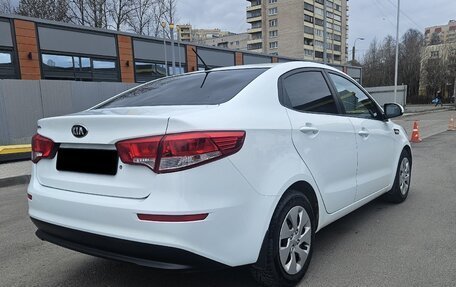KIA Rio III рестайлинг, 2015 год, 720 000 рублей, 3 фотография