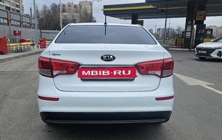 KIA Rio III рестайлинг, 2015 год, 720 000 рублей, 4 фотография