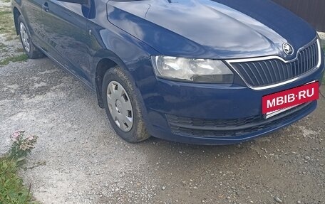 Skoda Rapid I, 2015 год, 695 000 рублей, 2 фотография