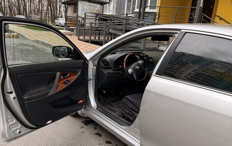 Toyota Camry, 2008 год, 1 200 000 рублей, 10 фотография