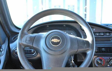 Chevrolet Niva I рестайлинг, 2015 год, 470 000 рублей, 6 фотография