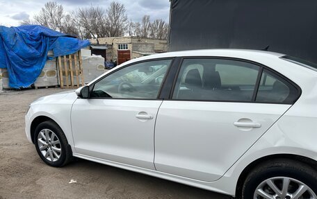 Volkswagen Jetta VI, 2013 год, 605 000 рублей, 7 фотография