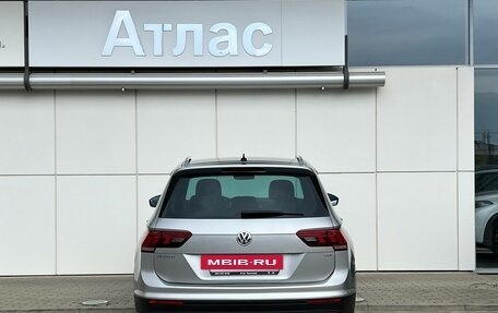 Volkswagen Tiguan II, 2017 год, 1 990 000 рублей, 6 фотография