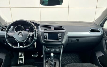 Volkswagen Tiguan II, 2017 год, 1 990 000 рублей, 10 фотография