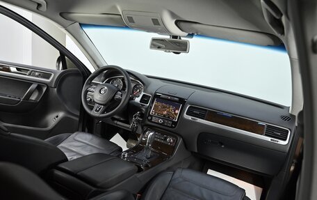 Volkswagen Touareg III, 2012 год, 1 899 000 рублей, 7 фотография