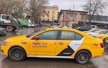 Skoda Octavia, 2015 год, 499 000 рублей, 2 фотография