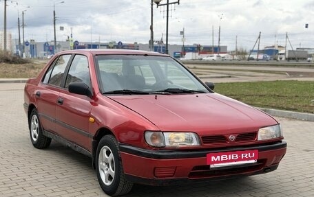 Nissan Sunny N14, 1992 год, 185 000 рублей, 2 фотография