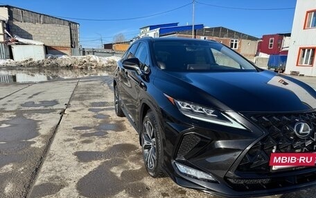 Lexus RX IV рестайлинг, 2021 год, 6 200 000 рублей, 8 фотография