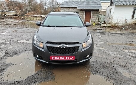 Chevrolet Cruze II, 2011 год, 820 000 рублей, 10 фотография