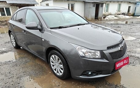 Chevrolet Cruze II, 2011 год, 820 000 рублей, 12 фотография
