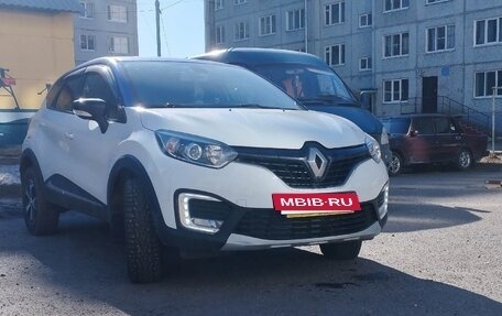 Renault Kaptur I рестайлинг, 2019 год, 1 800 000 рублей, 4 фотография