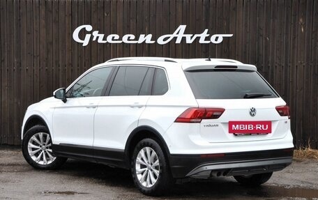 Volkswagen Tiguan II, 2017 год, 2 160 000 рублей, 2 фотография