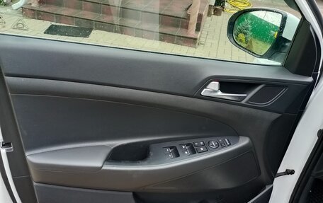 Hyundai Tucson III, 2019 год, 2 500 000 рублей, 11 фотография