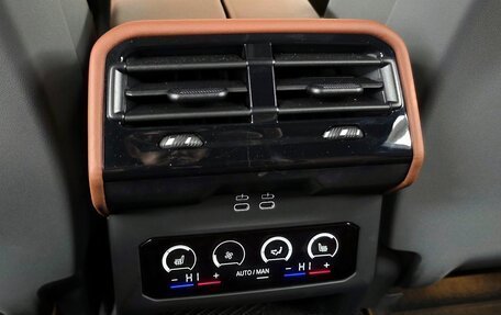 BMW 5 серия, 2025 год, 8 000 000 рублей, 18 фотография