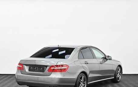 Mercedes-Benz E-Класс, 2010 год, 1 449 000 рублей, 2 фотография