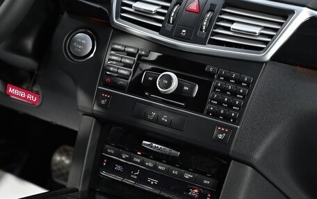 Mercedes-Benz E-Класс, 2010 год, 1 449 000 рублей, 11 фотография