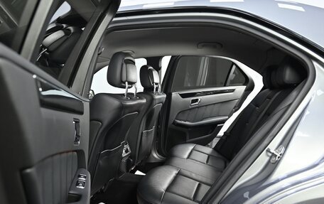 Mercedes-Benz E-Класс, 2010 год, 1 449 000 рублей, 19 фотография