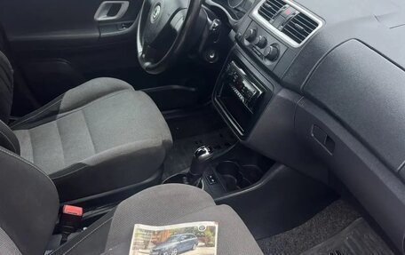 Skoda Fabia II, 2009 год, 449 000 рублей, 13 фотография