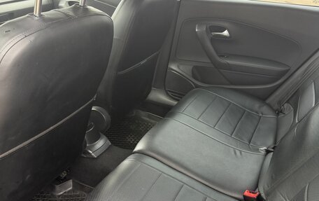 Volkswagen Polo VI (EU Market), 2012 год, 850 000 рублей, 12 фотография