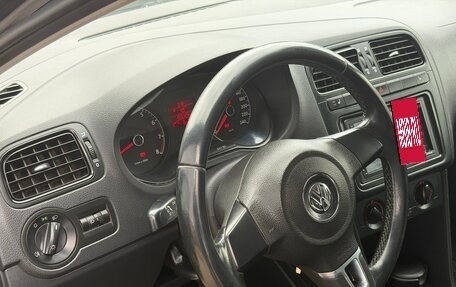 Volkswagen Polo VI (EU Market), 2012 год, 850 000 рублей, 14 фотография