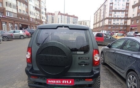 Chevrolet Niva I рестайлинг, 2004 год, 550 000 рублей, 5 фотография