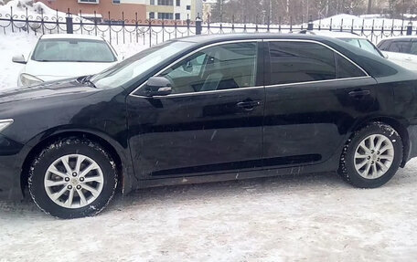 Toyota Camry, 2017 год, 17 770 000 рублей, 2 фотография