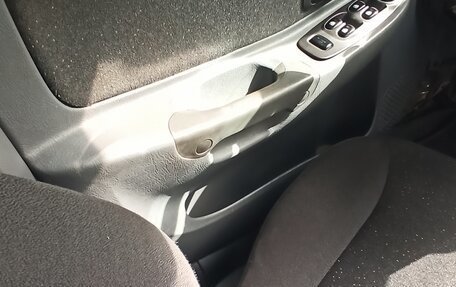 Hyundai Accent II, 2004 год, 185 000 рублей, 23 фотография