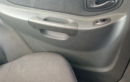 Hyundai Accent II, 2004 год, 185 000 рублей, 22 фотография