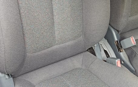 Hyundai Accent II, 2004 год, 185 000 рублей, 30 фотография