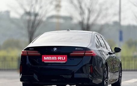 BMW 5 серия, 2025 год, 6 890 000 рублей, 6 фотография