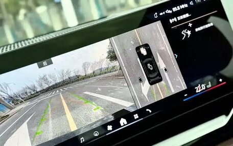 BMW 5 серия, 2025 год, 6 890 000 рублей, 13 фотография