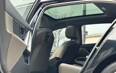 BMW 5 серия, 2025 год, 6 890 000 рублей, 16 фотография