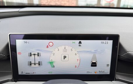 Toyota RAV4, 2025 год, 4 850 000 рублей, 9 фотография