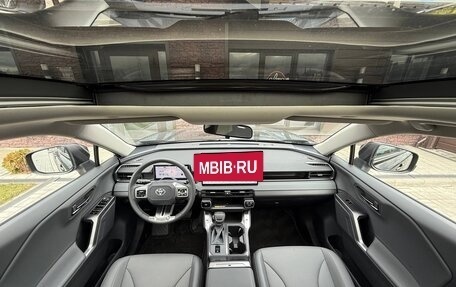 Toyota RAV4, 2025 год, 4 850 000 рублей, 8 фотография