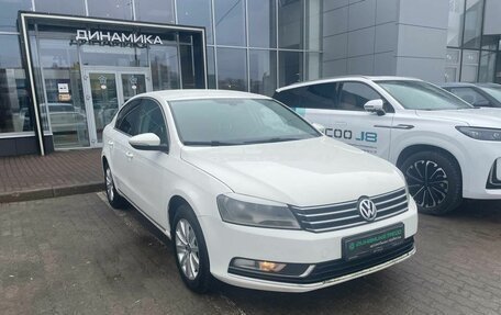 Volkswagen Passat B7, 2011 год, 1 000 000 рублей, 3 фотография