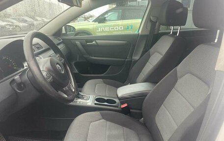 Volkswagen Passat B7, 2011 год, 1 000 000 рублей, 9 фотография