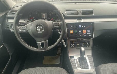 Volkswagen Passat B7, 2011 год, 1 000 000 рублей, 11 фотография