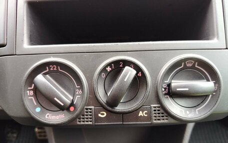 Volkswagen Polo IV рестайлинг, 2007 год, 550 000 рублей, 17 фотография