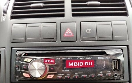 Volkswagen Polo IV рестайлинг, 2007 год, 550 000 рублей, 18 фотография