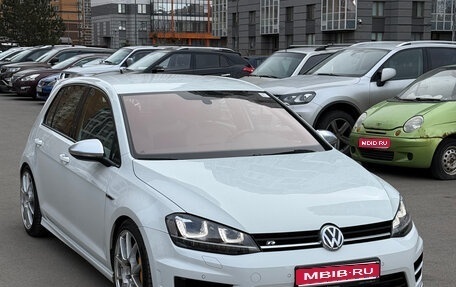 Volkswagen Golf R VII, 2016 год, 3 200 000 рублей, 1 фотография