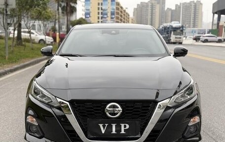 Nissan Altima VI (L34), 2022 год, 2 000 000 рублей, 1 фотография