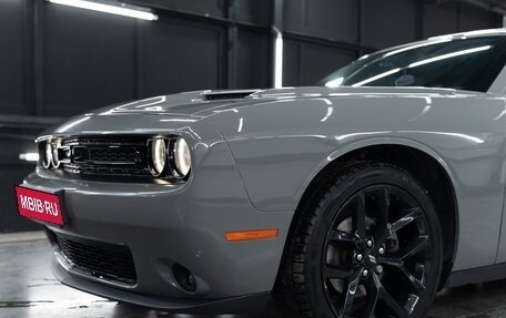 Dodge Challenger III рестайлинг 2, 2019 год, 3 770 000 рублей, 1 фотография
