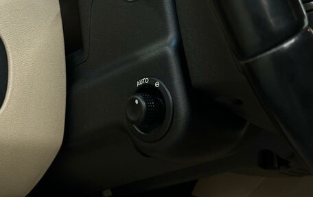 Land Rover Discovery IV, 2011 год, 2 239 000 рублей, 18 фотография